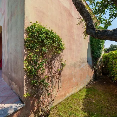 Nespolo Apartment Olbia
